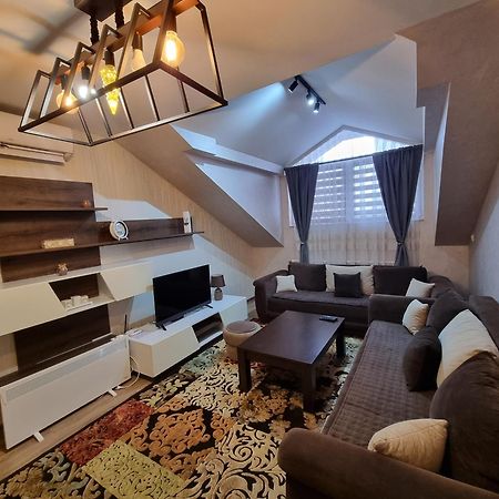 Avio Apartmani 2018 Novi Pazar Zimmer foto